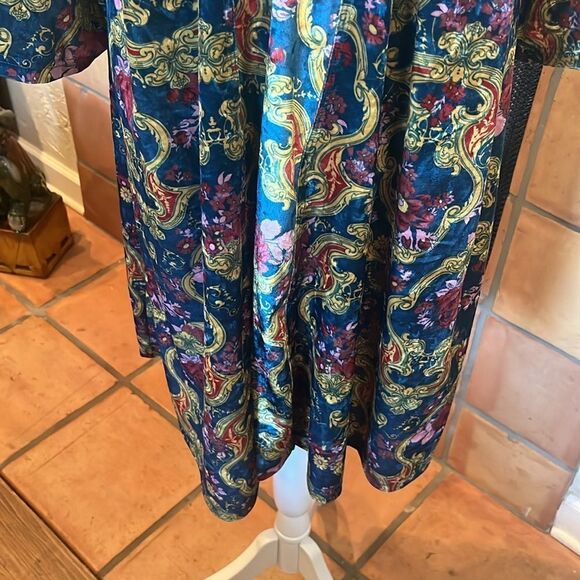 ModCloth Velvet Floral Longline Duster, size L/XL - Picture 3 of 12